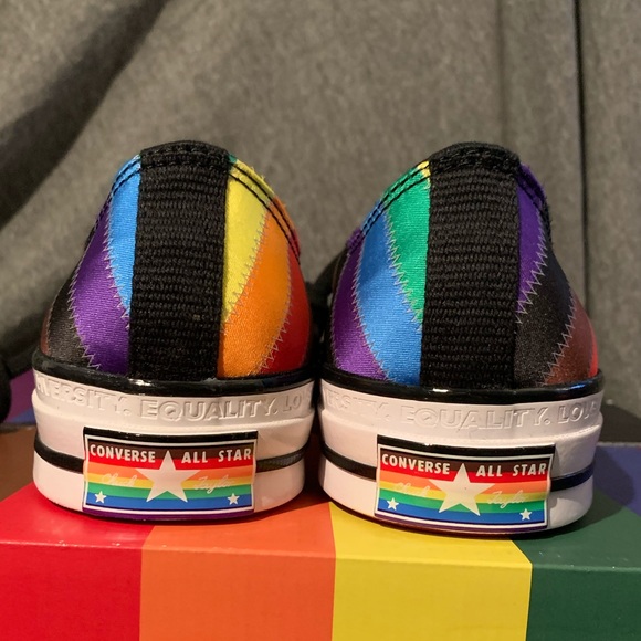 Converse Pride Chuck 70 Low Top LGBT Pride Shoes - Picture 5 of 8